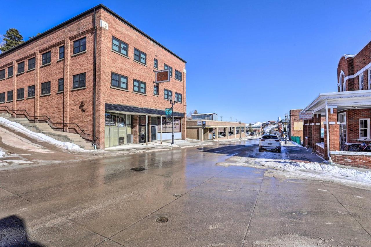 Upscale Apt At The Lofts In Historic Downtown Lead Eksteriør bilde